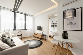 Innovative fun modern apartment in Ladadika
